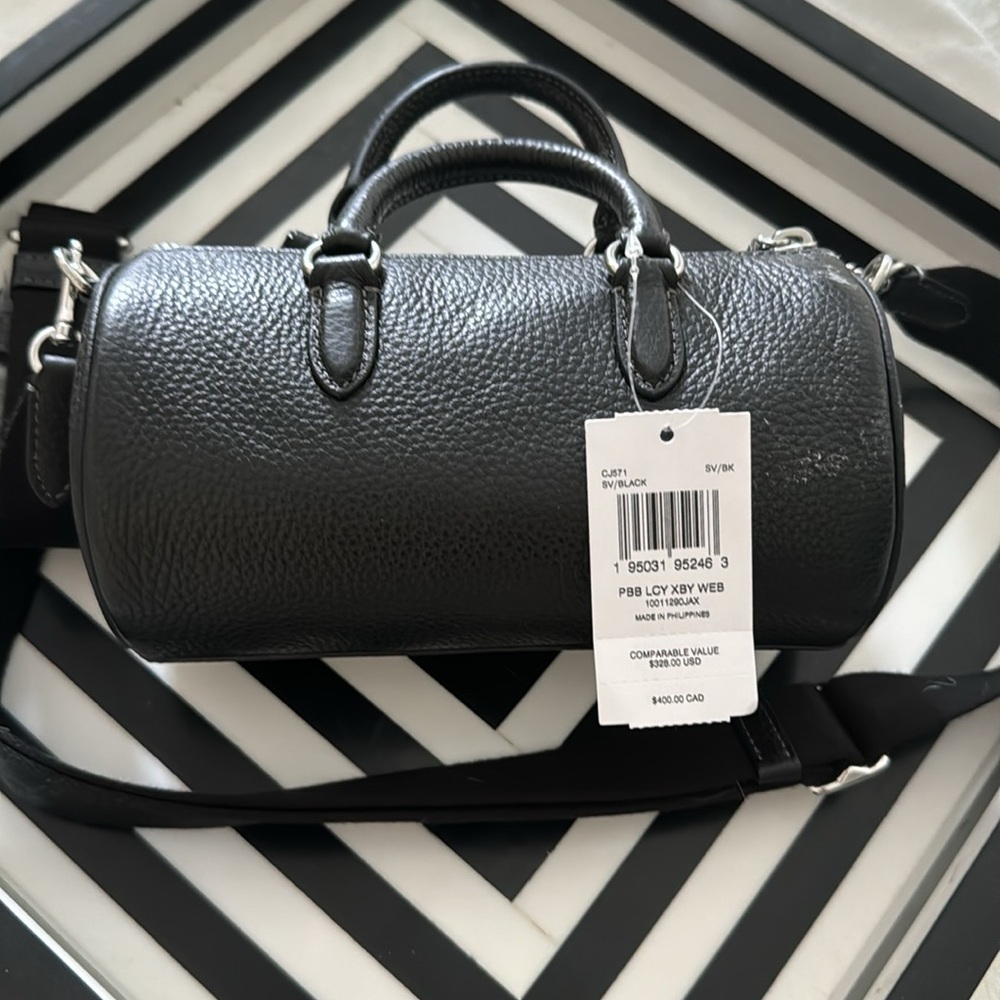 Coach purse - Picture 2 of 4
